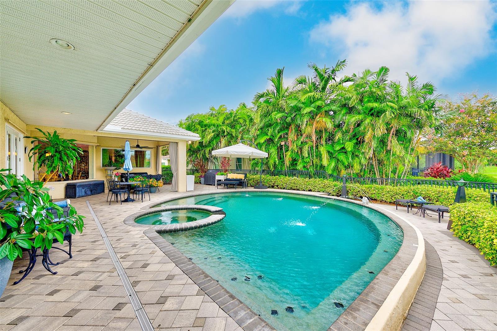 BAYOU CLUB ESTATES TR 5 PH 4 - Residential