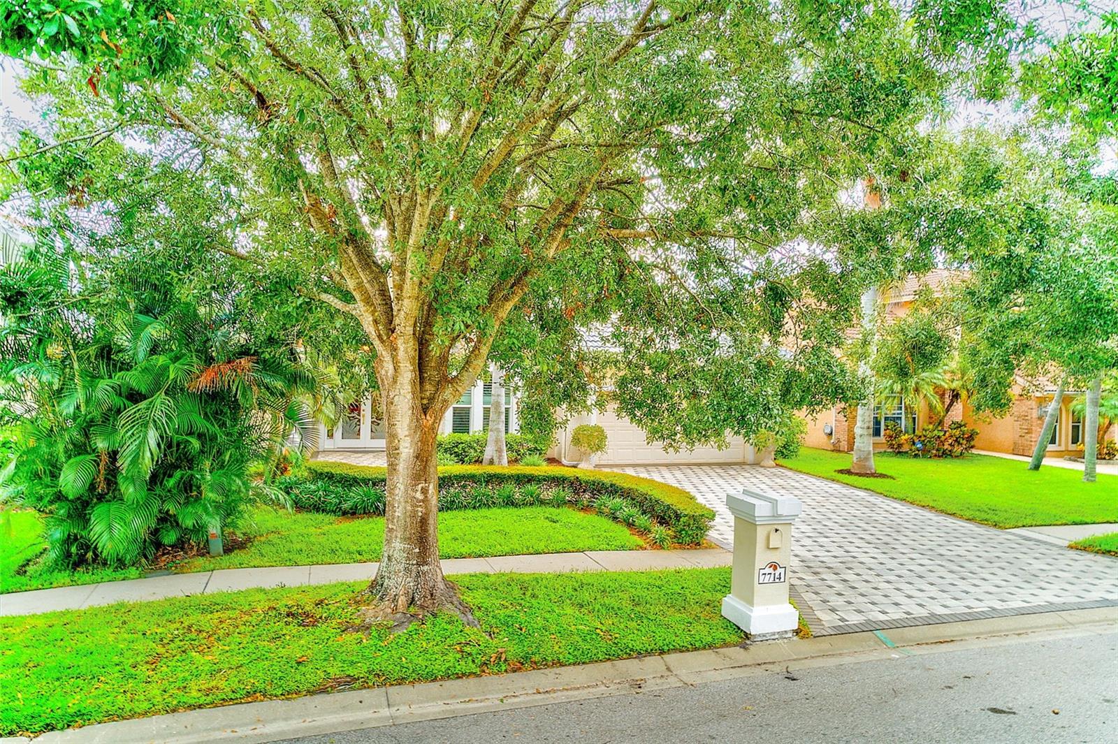 BAYOU CLUB ESTATES TR 5 PH 4 - Residential