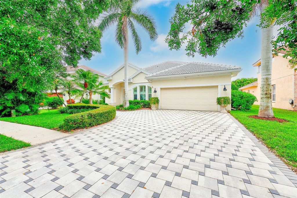 Photo of 7714 Aralia Way, Seminole, FL 33777 (MLS # W7878655)