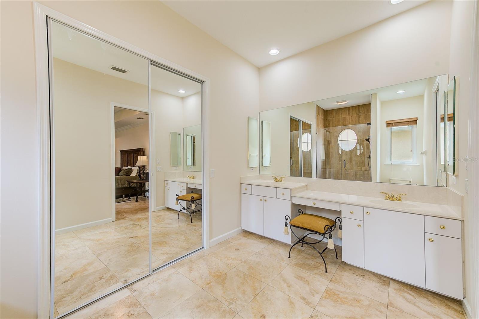 BAYOU CLUB ESTATES TR 5 PH 4 - Residential