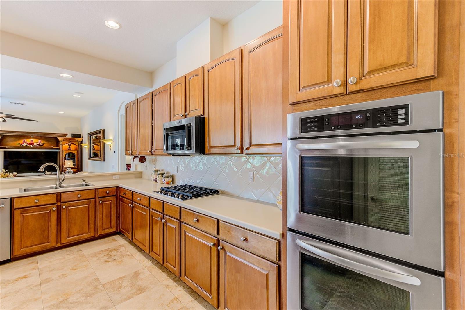 BAYOU CLUB ESTATES TR 5 PH 4 - Residential