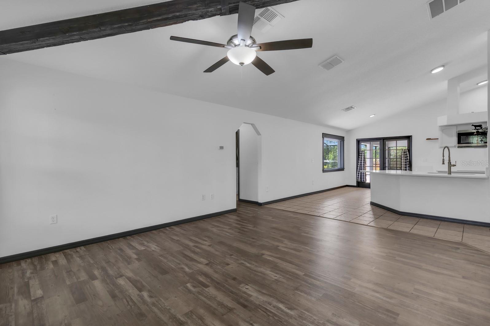 BAY LAKE RANCH UNIT 3 - Residential