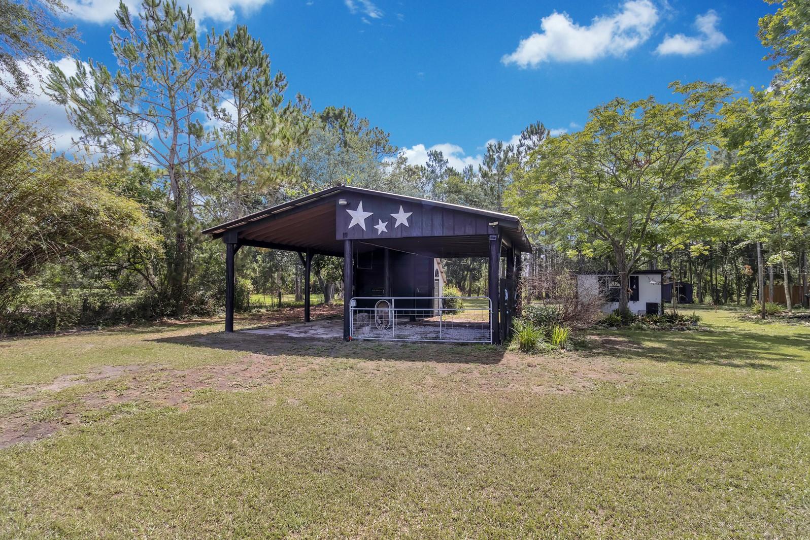 BAY LAKE RANCH UNIT 3 - Residential