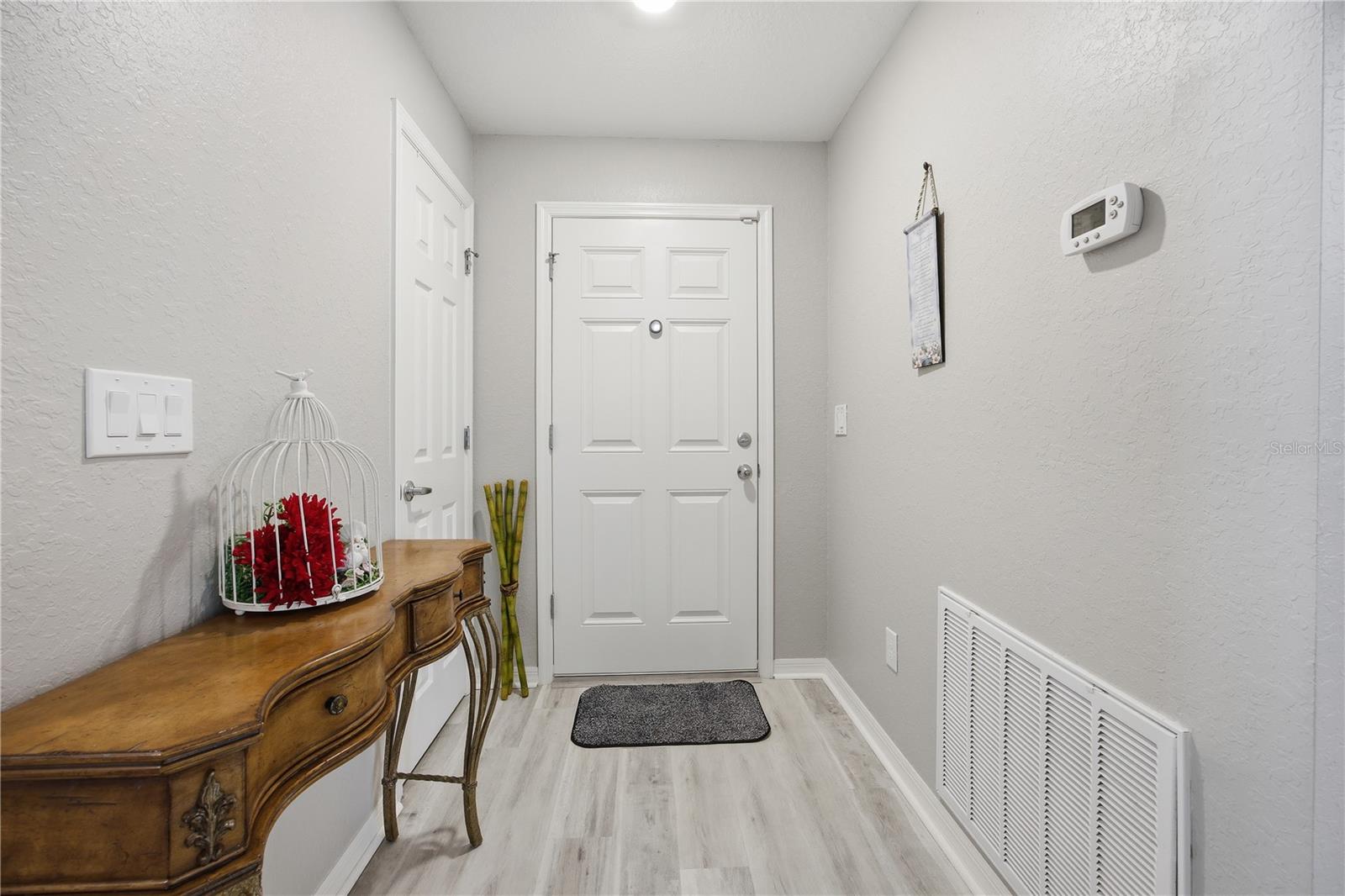 SUMMERCREST - Residential