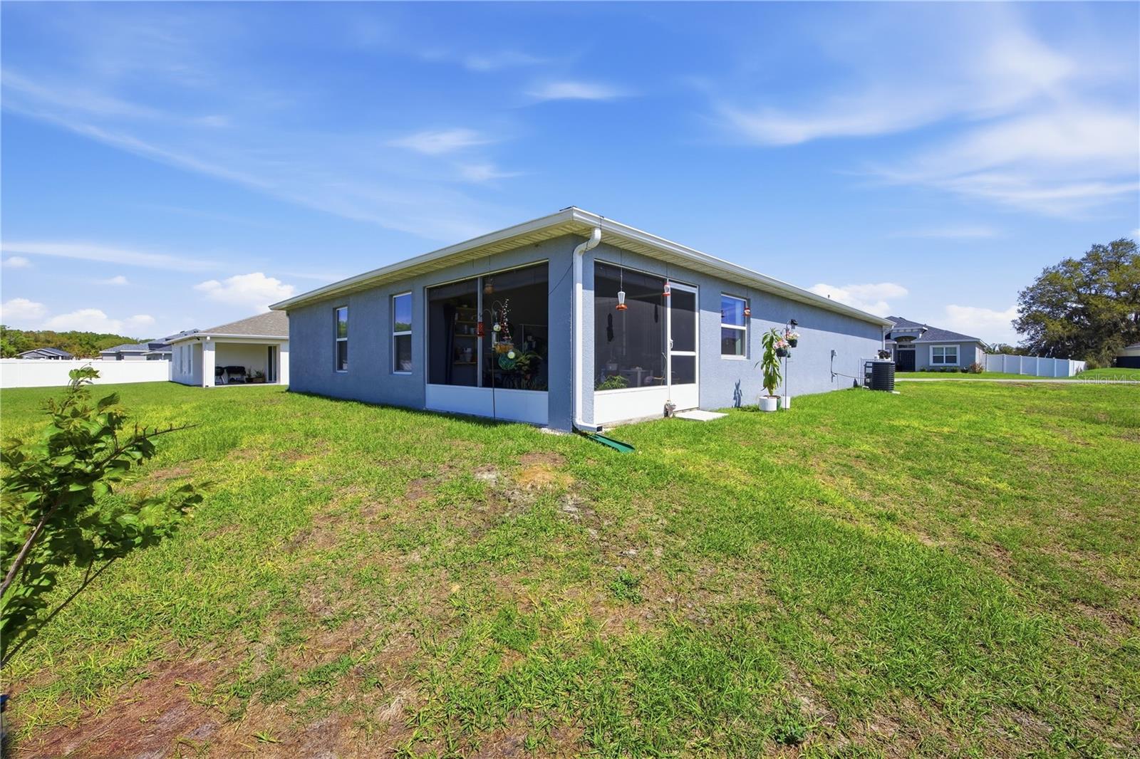 SUMMERCREST - Residential