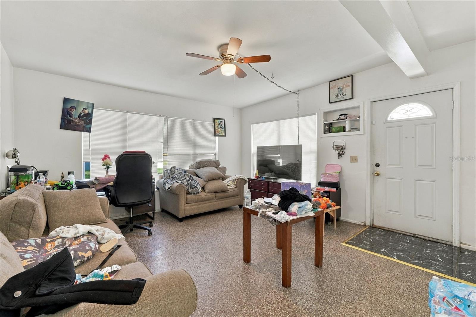 420 S SUNLAND DRIVE