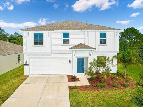 Photo of 33622 Sky Blossom Circle, Leesburg, FL 34788 (MLS # S5137510)