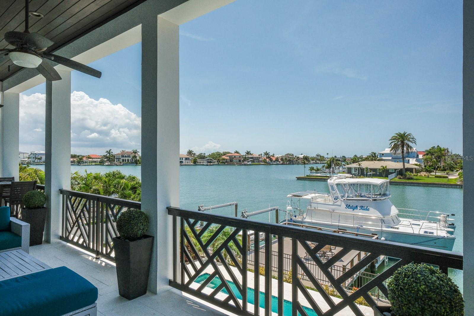 HOWARD ESTATES - Residential