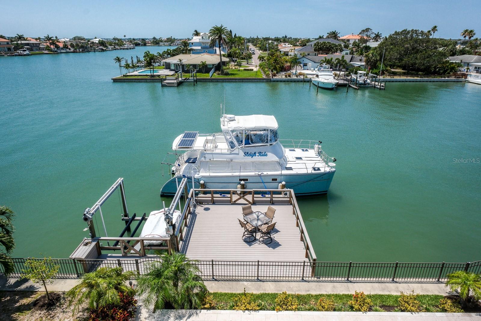 HOWARD ESTATES - Residential