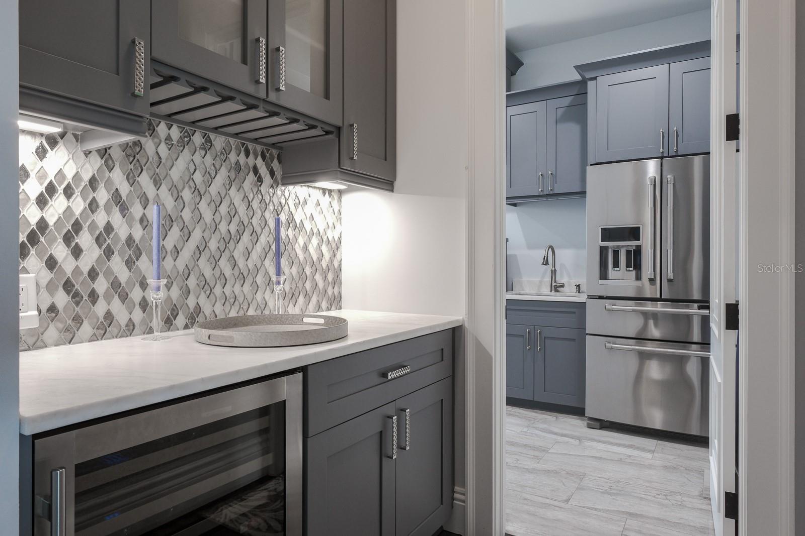 HOWARD ESTATES - Residential