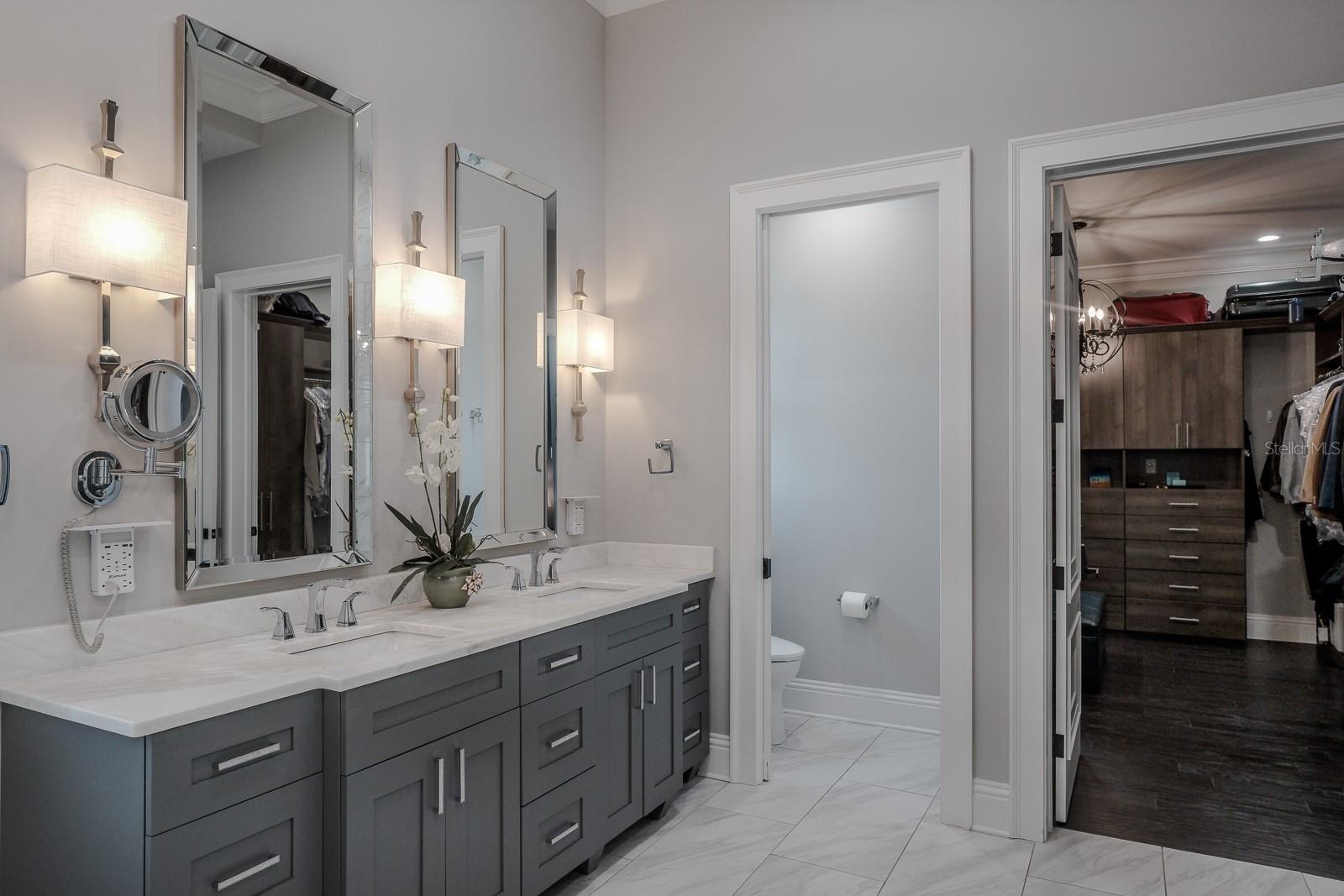 HOWARD ESTATES - Residential