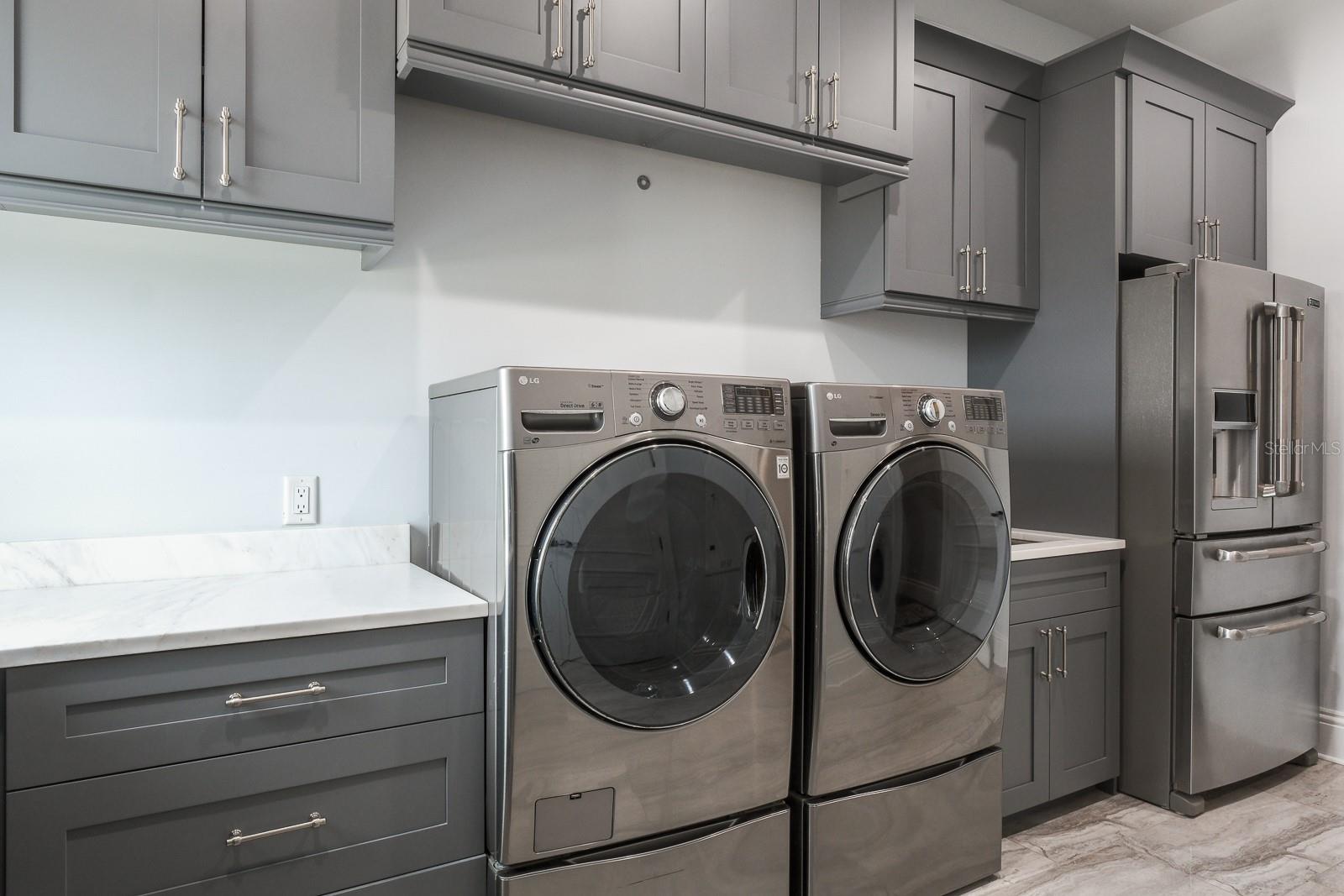 HOWARD ESTATES - Residential