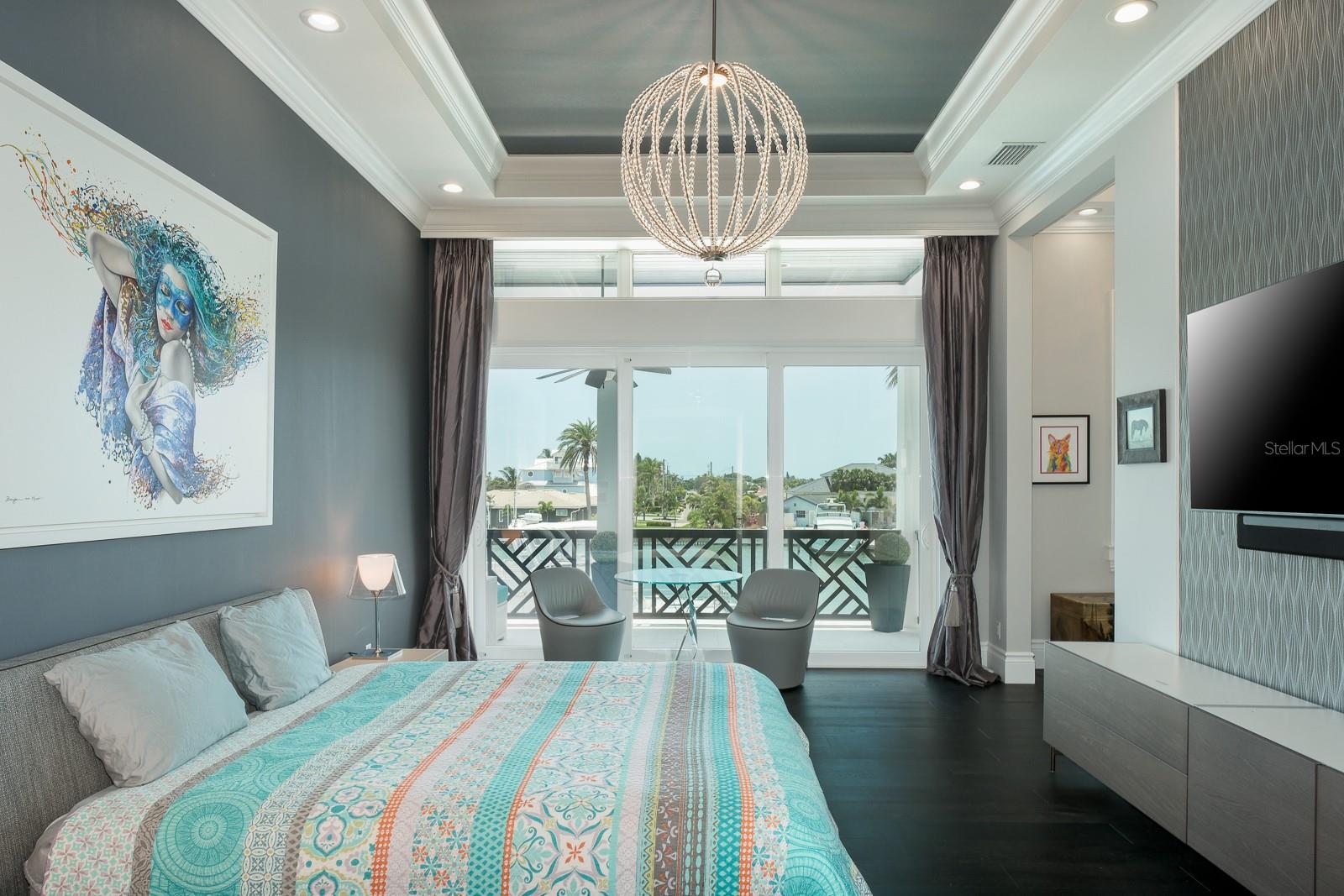 HOWARD ESTATES - Residential