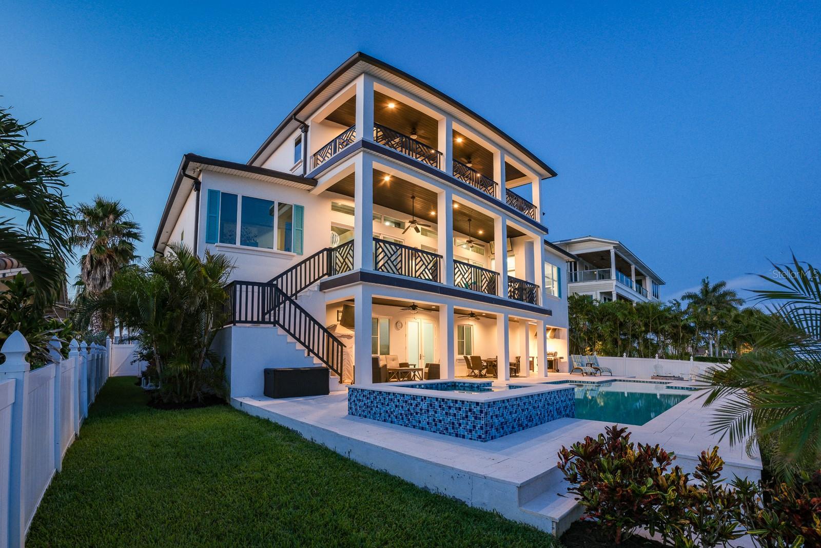 HOWARD ESTATES - Residential