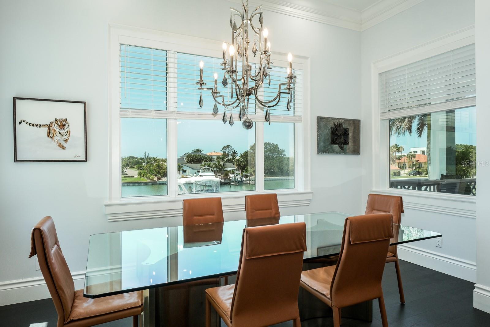 HOWARD ESTATES - Residential