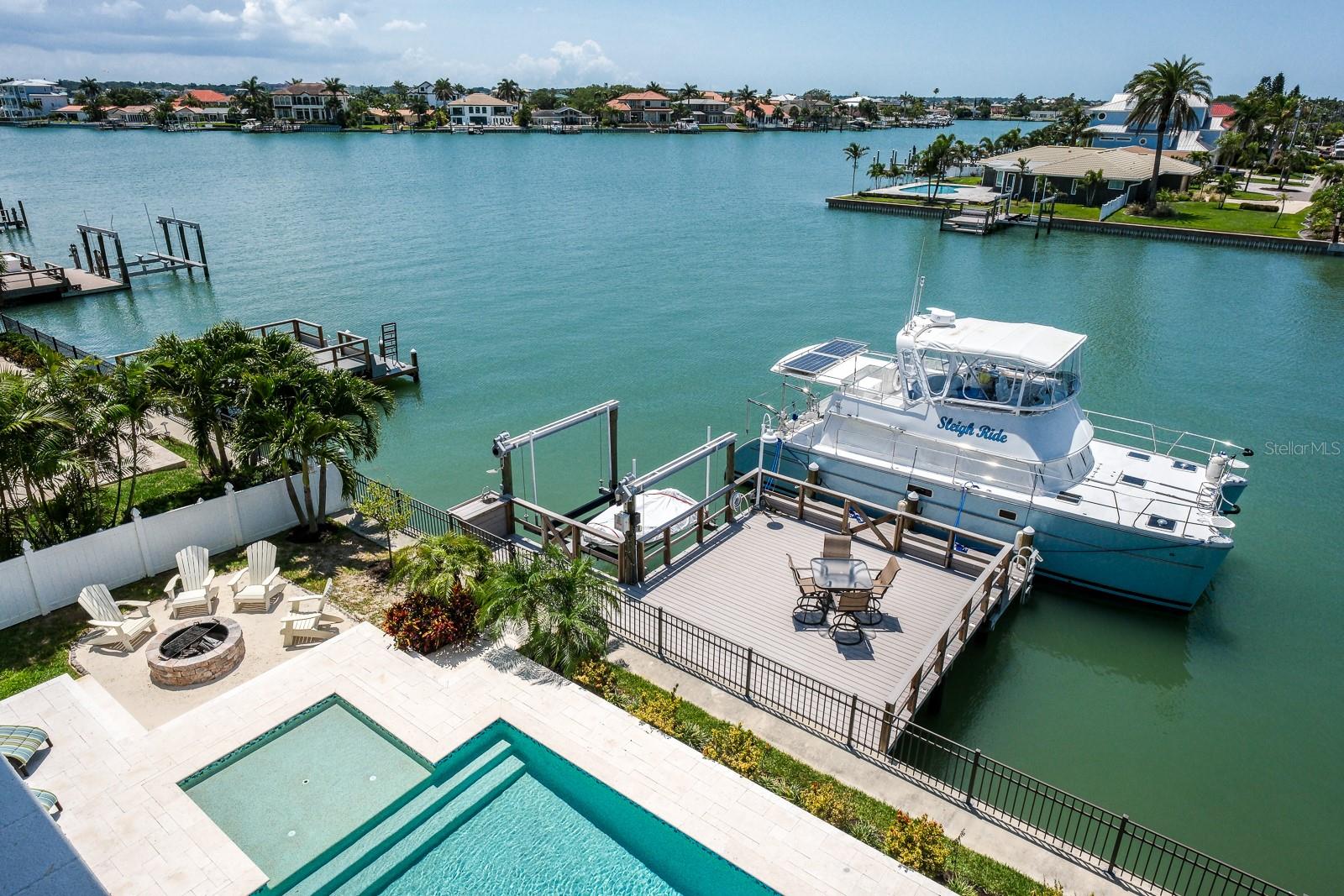 HOWARD ESTATES - Residential