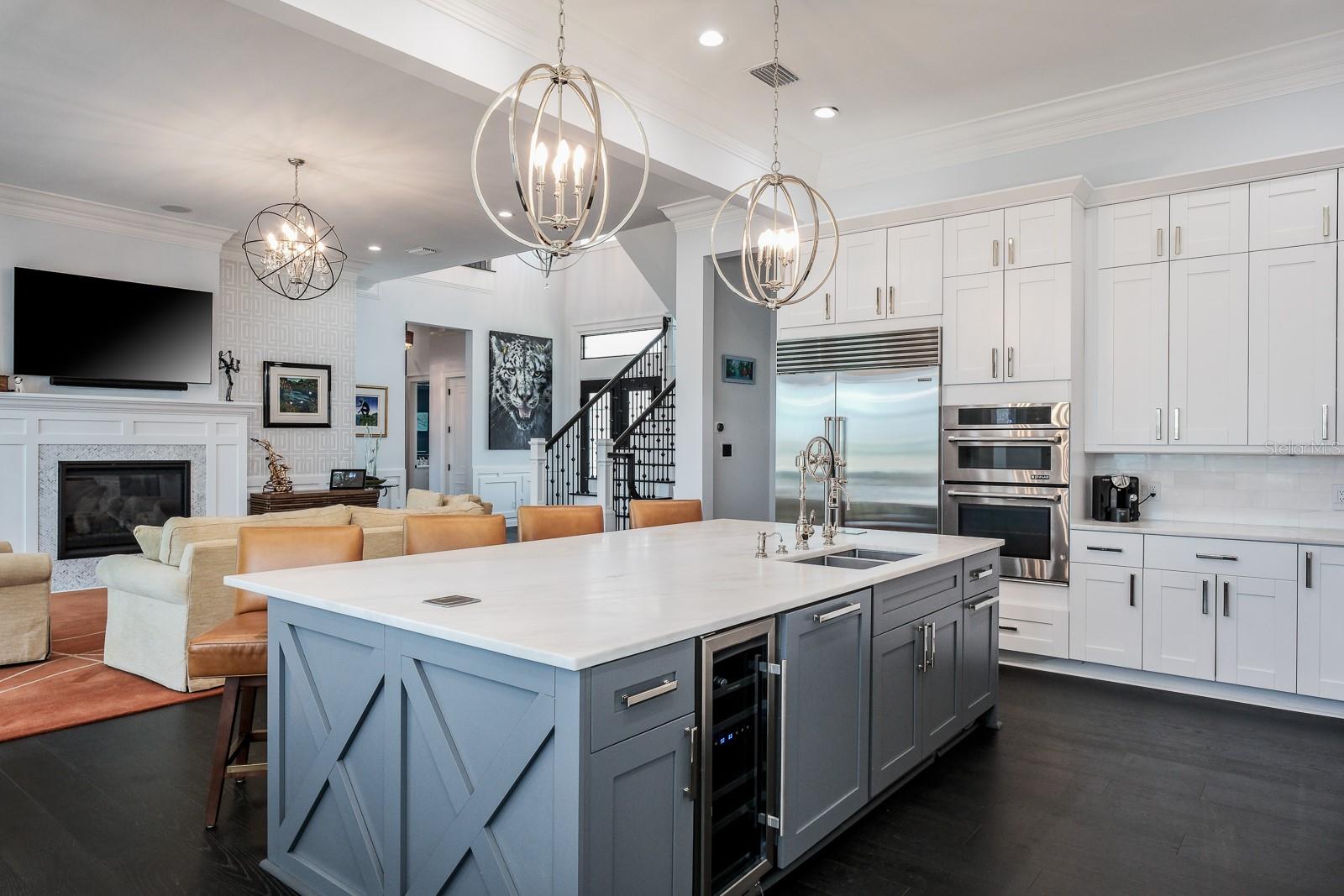 HOWARD ESTATES - Residential