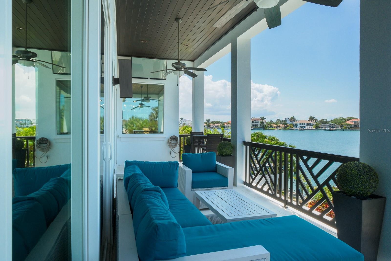 HOWARD ESTATES - Residential