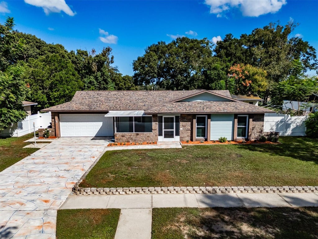 Photo of 3302 King Richard Ct, Seffner, FL 33584 (MLS # TB8558527)