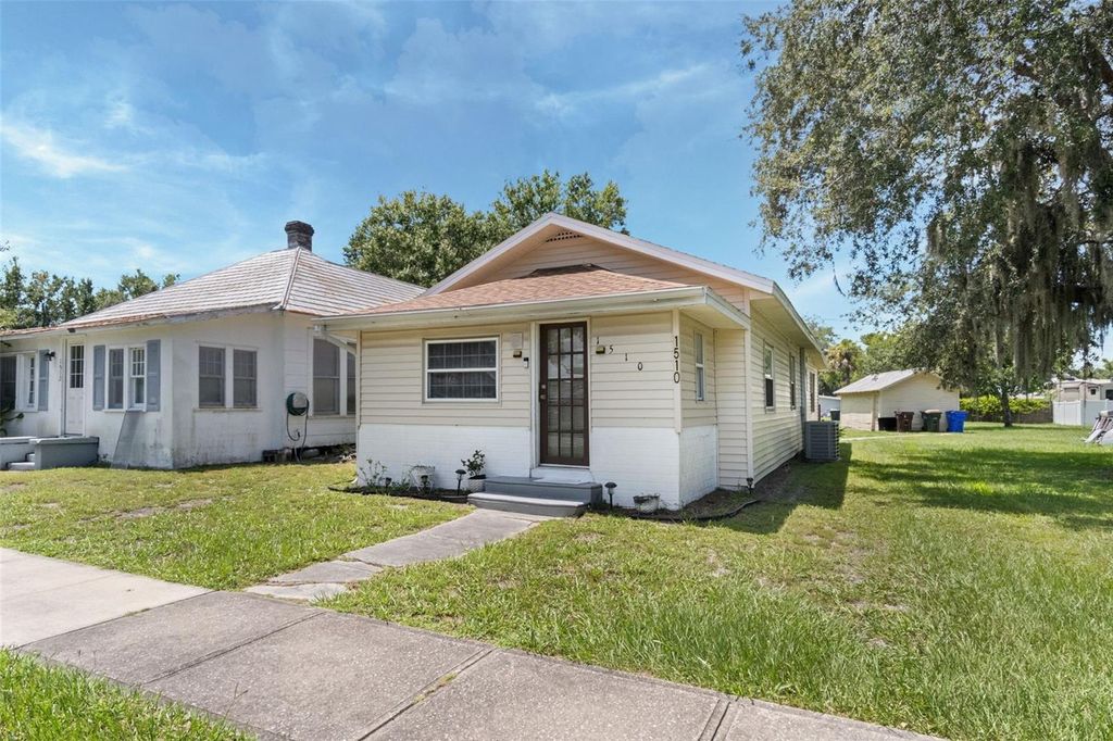 Photo of 1510 New York Avenue, Saint Cloud, FL 34769 (MLS # O6337121)