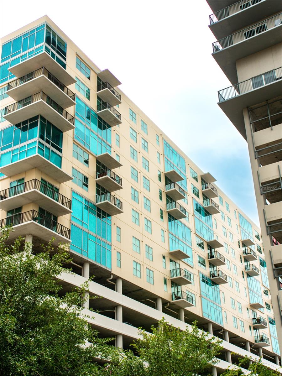 View TAMPA, FL 33602 condo