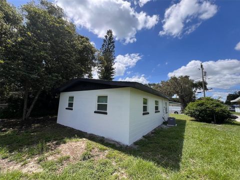 A home in BARTOW