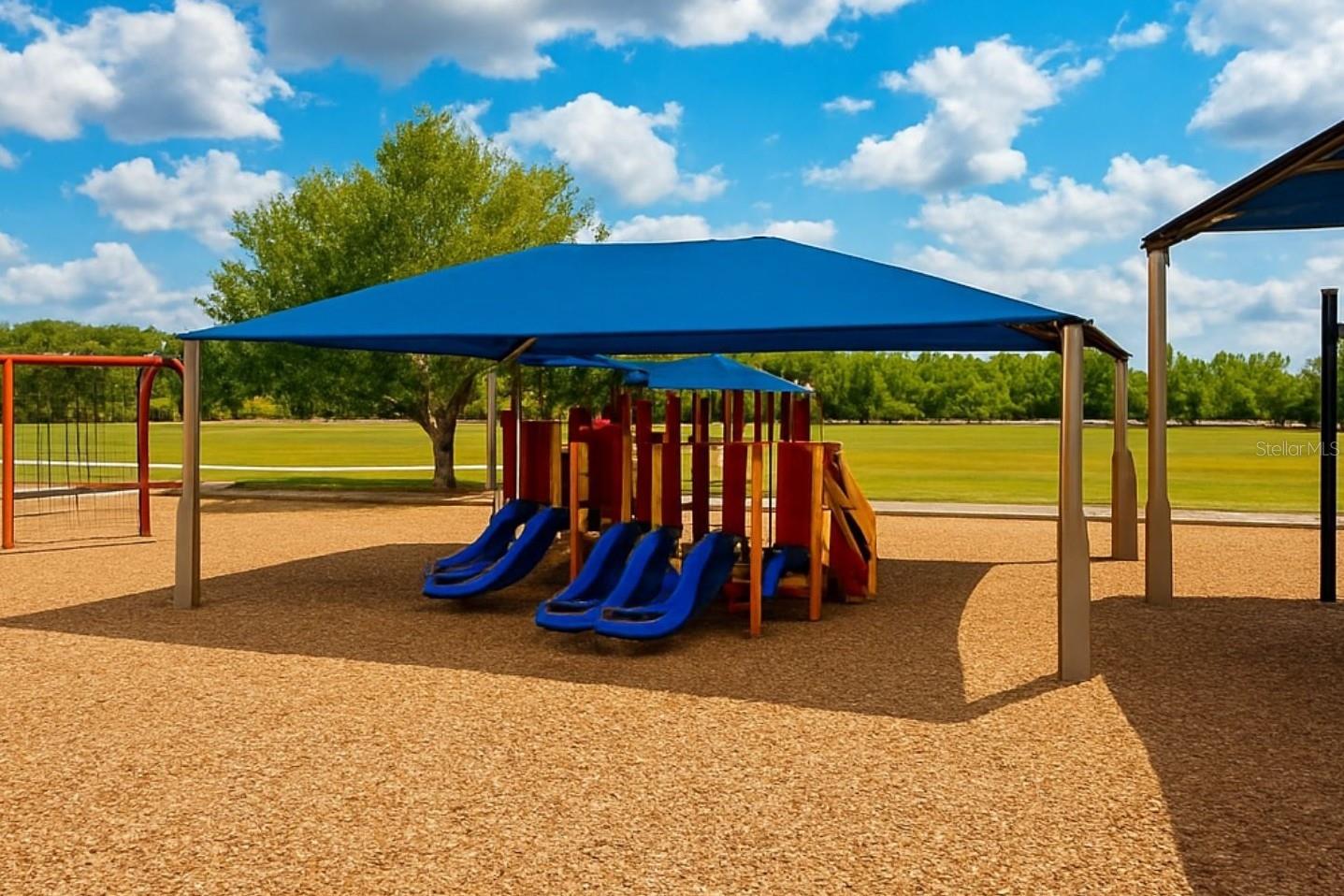 RAINBOW LAKES ESTATE - Land