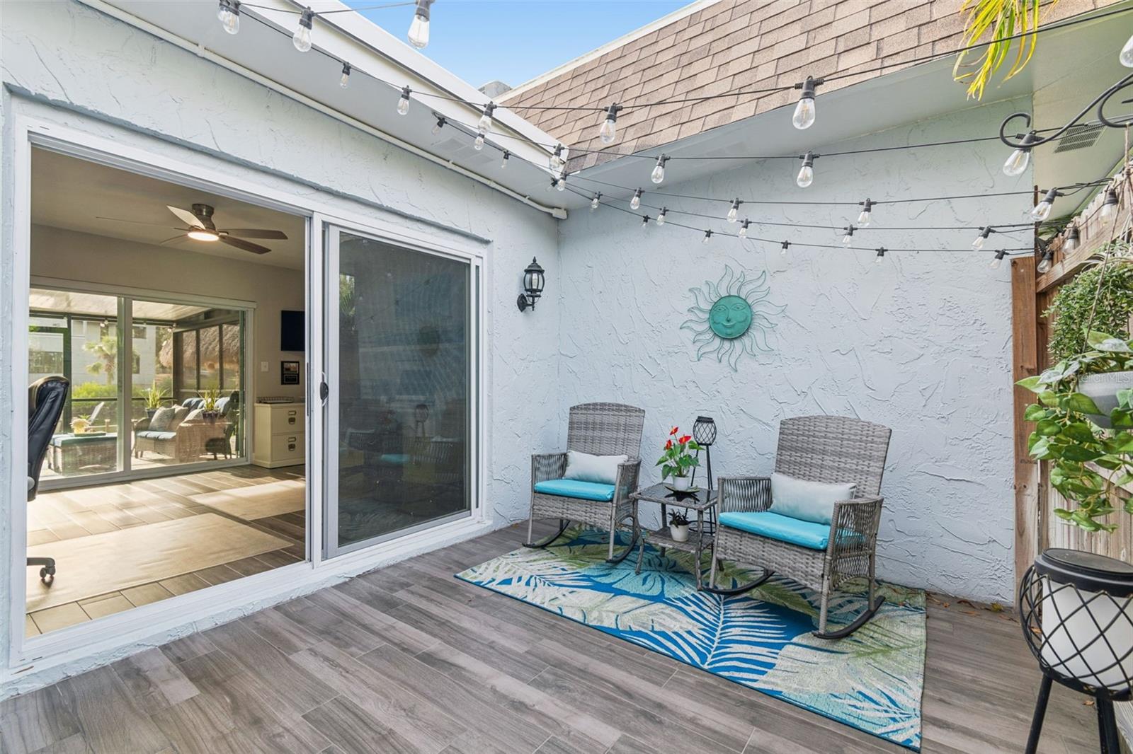 RIO VISTA PARK - Residential