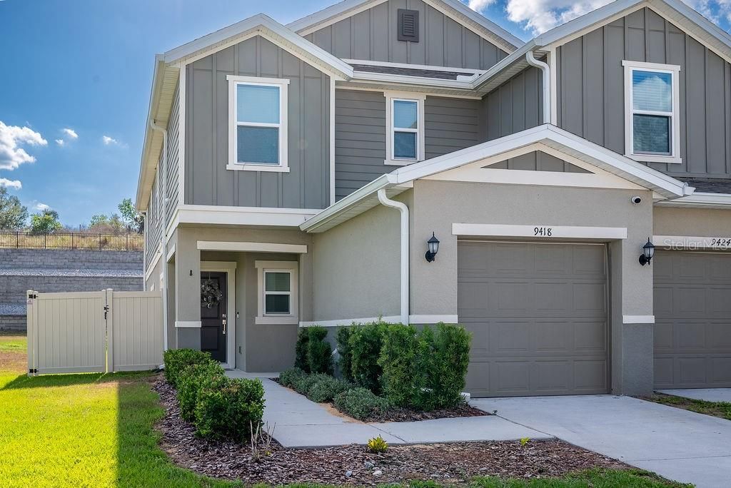 Photo of 9418 Westside Hills Drive, Davenport, FL 33896 (MLS # S5150620)