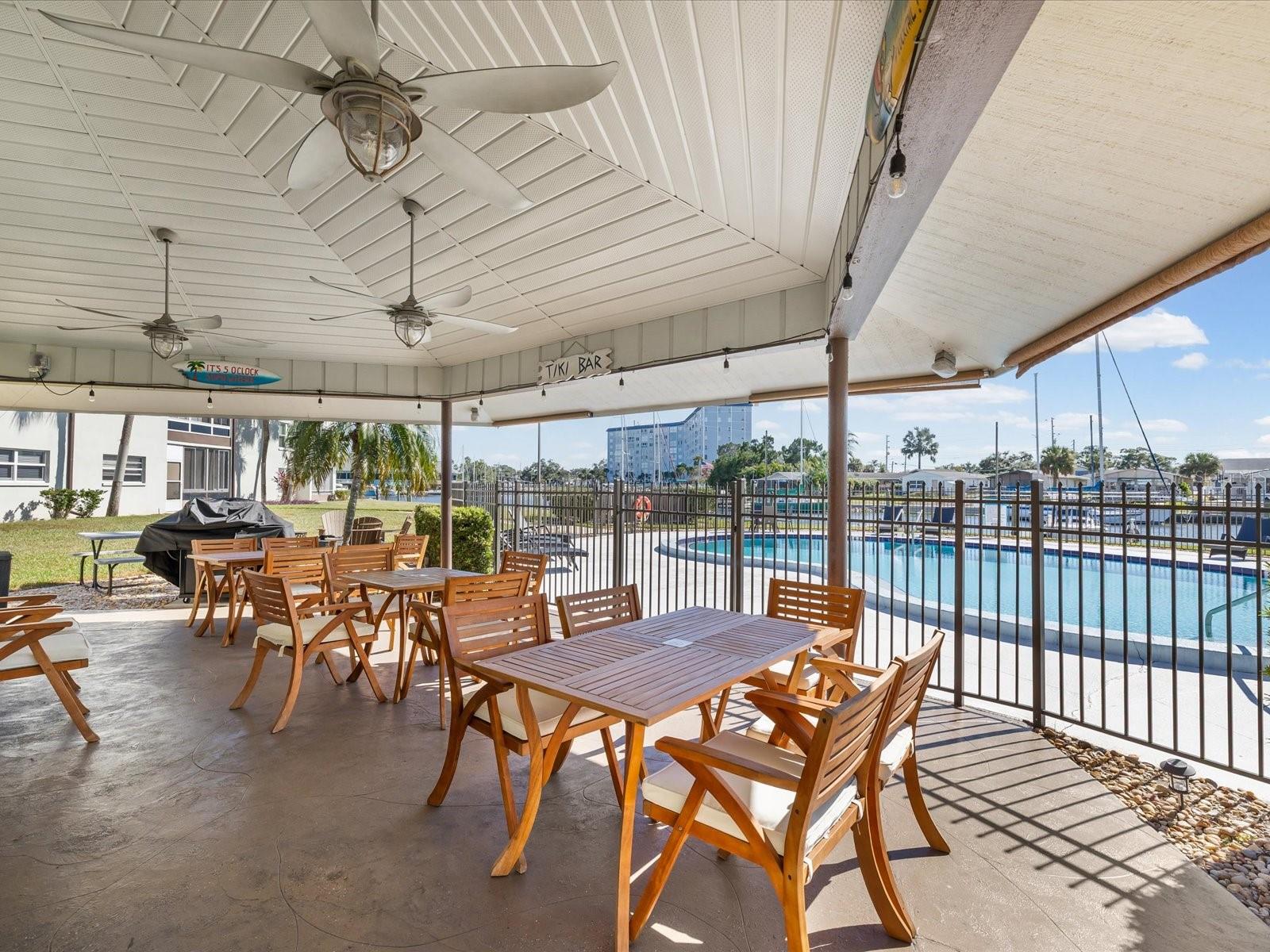 WINDWARD COVE CONDO - Residential