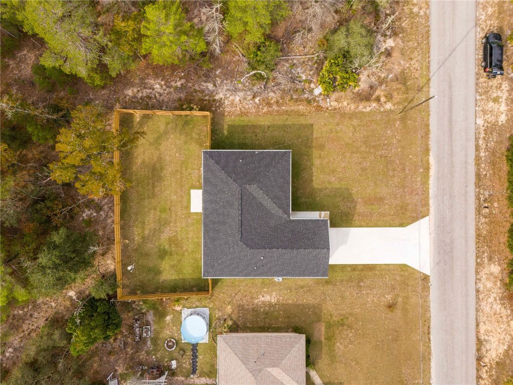 Photo of 54 Malauka Track, Ocklawaha, FL 32179 (MLS # O6293991)