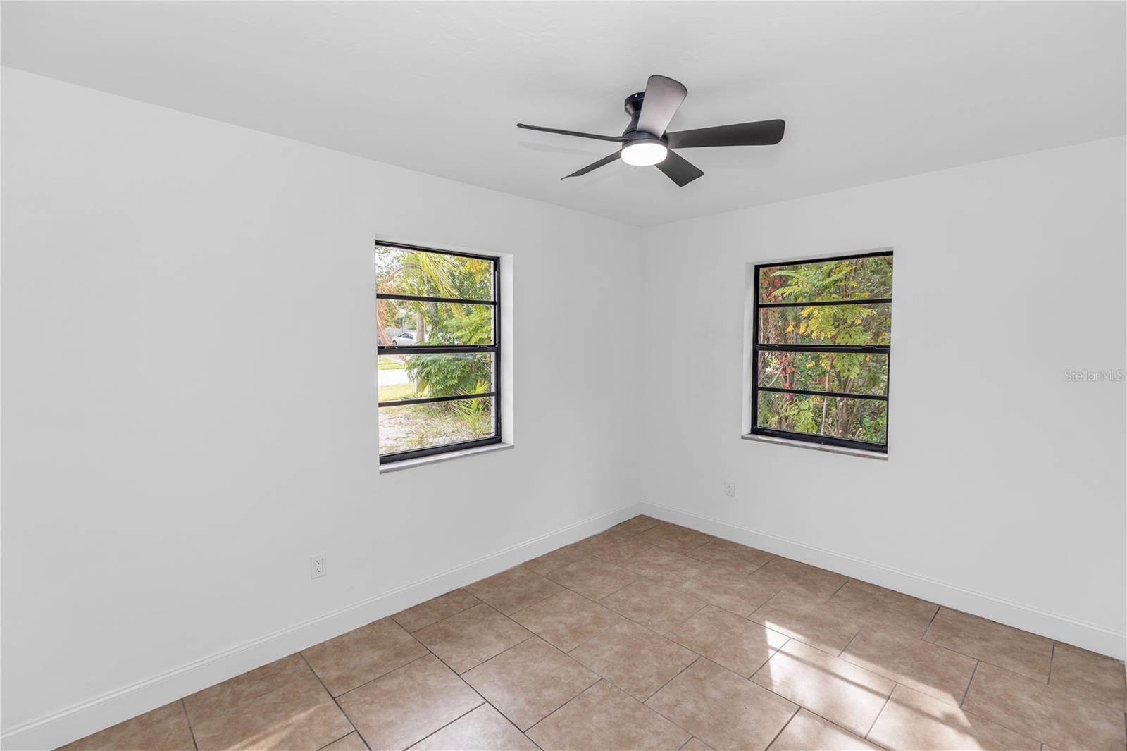 DELTONA LAKES UNIT 03 TR I & H - Residential