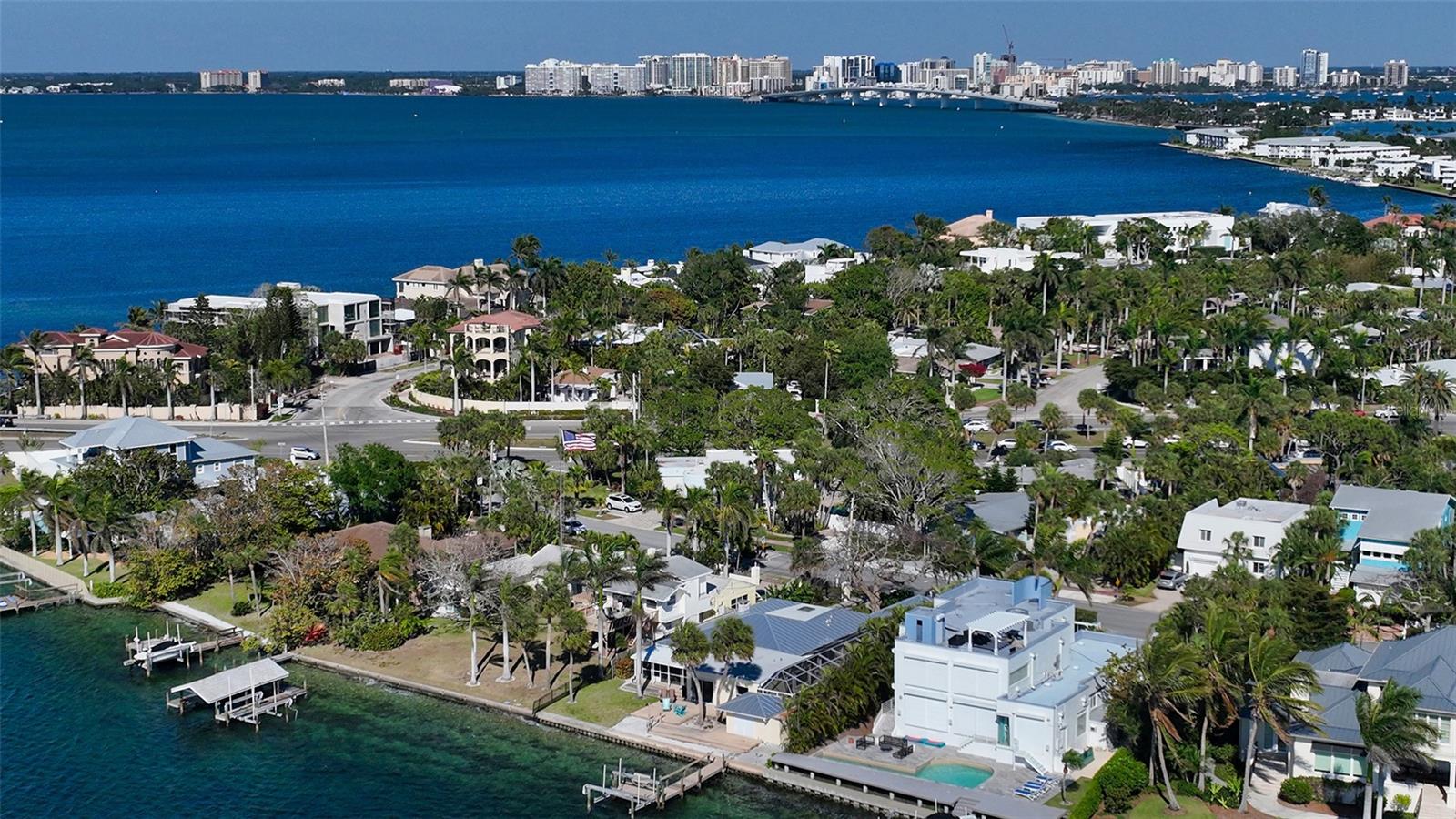 SAINT ARMANDS DIV JOHN RINGLING ESTATES - Residential