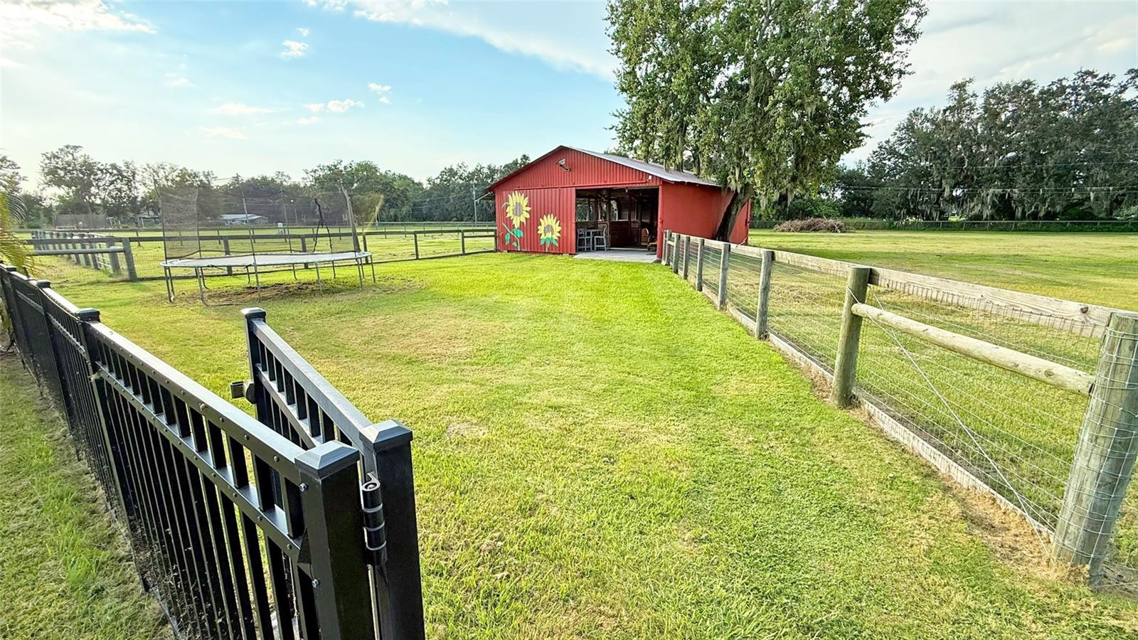 BAYWOOD SHORES FIRST ADD - Residential