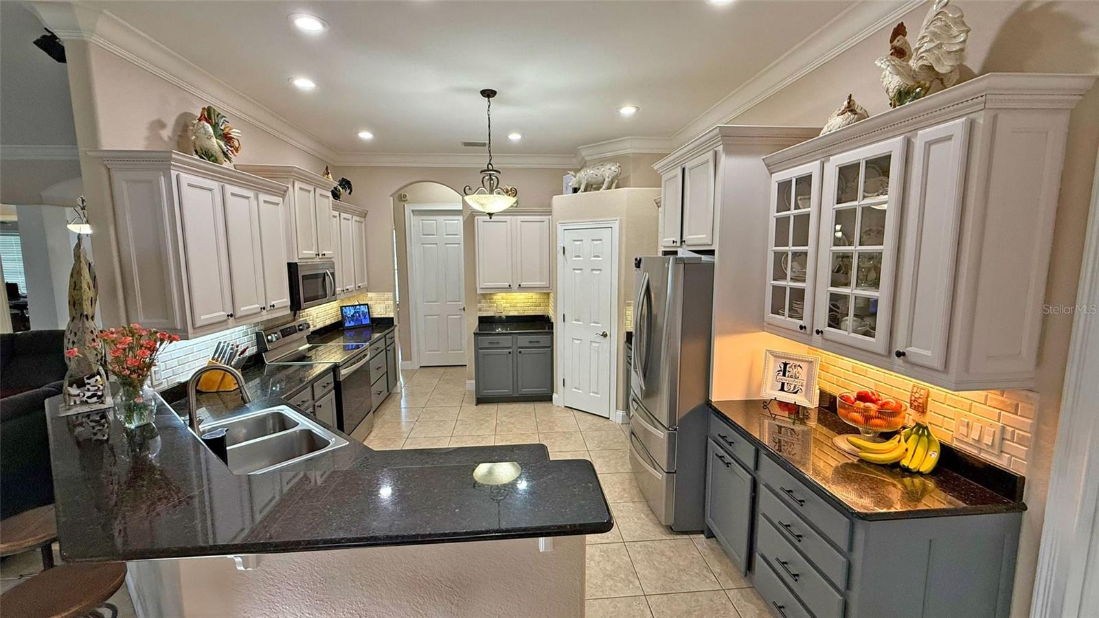 BAYWOOD SHORES FIRST ADD - Residential