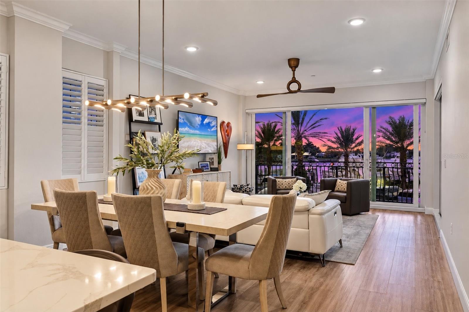 507 TAMIAMI TRAIL N 201