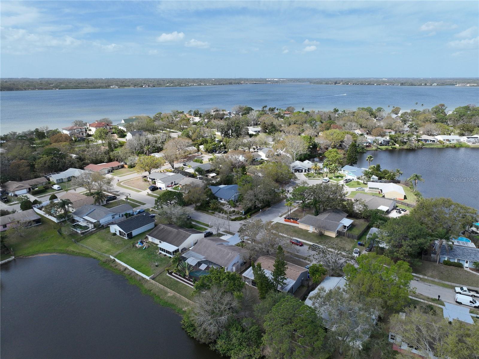 641 BAY LAKE TRAIL