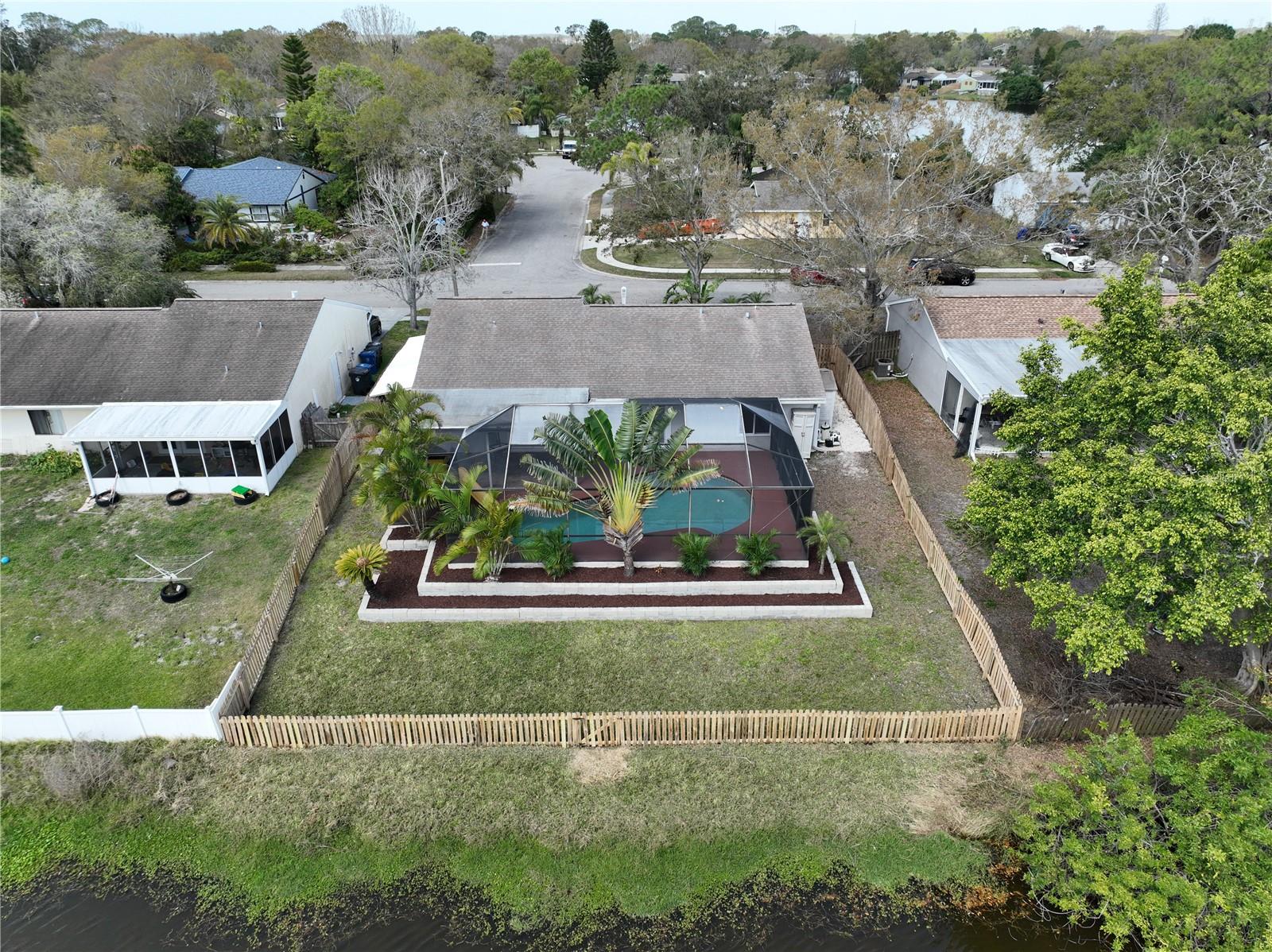641 BAY LAKE TRAIL