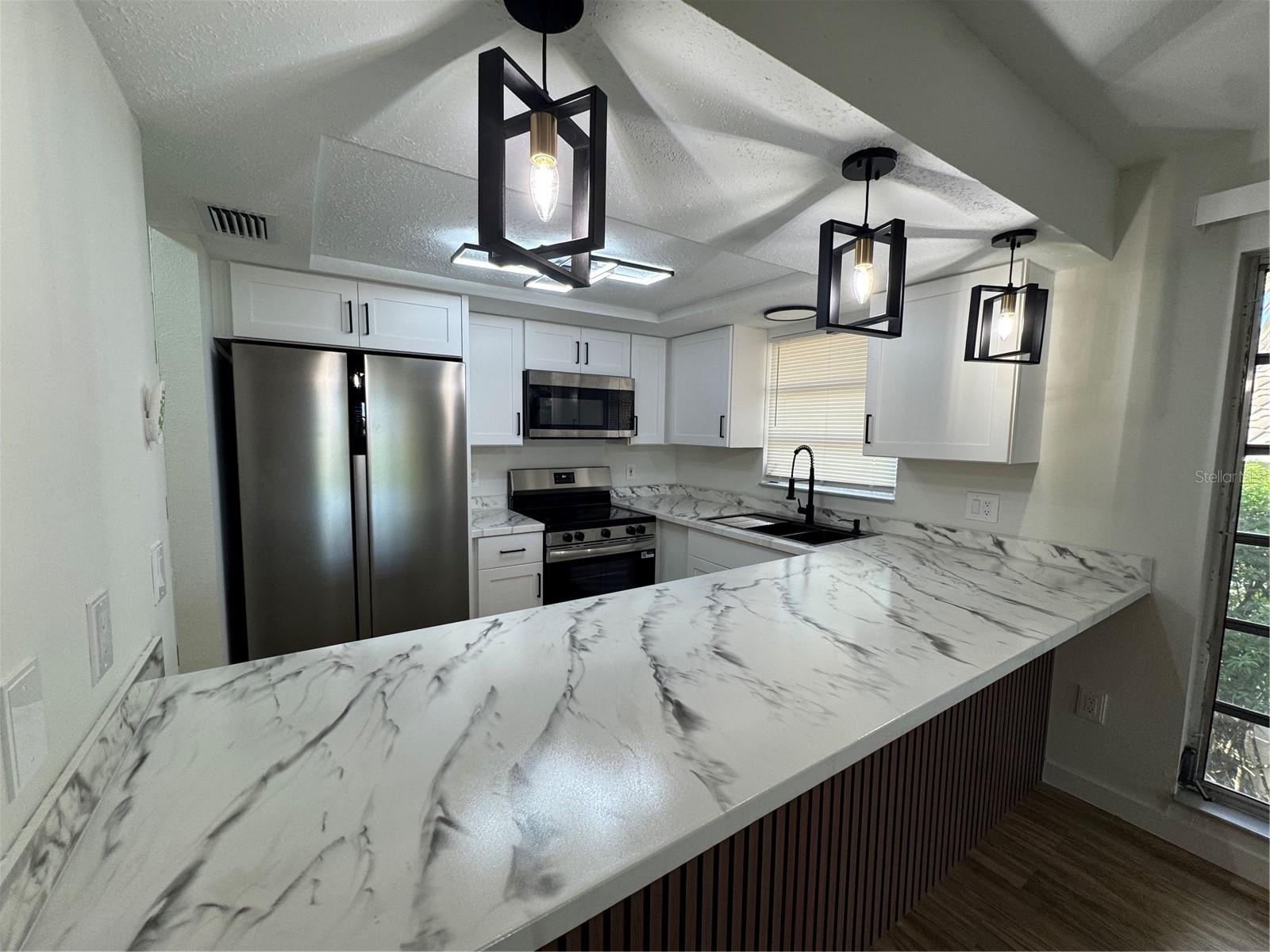 PUNTA GORDA ISLES SEC 11 - Residential Lease