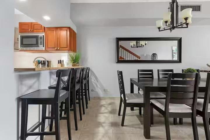 180 CANDELERO DRIVE 31