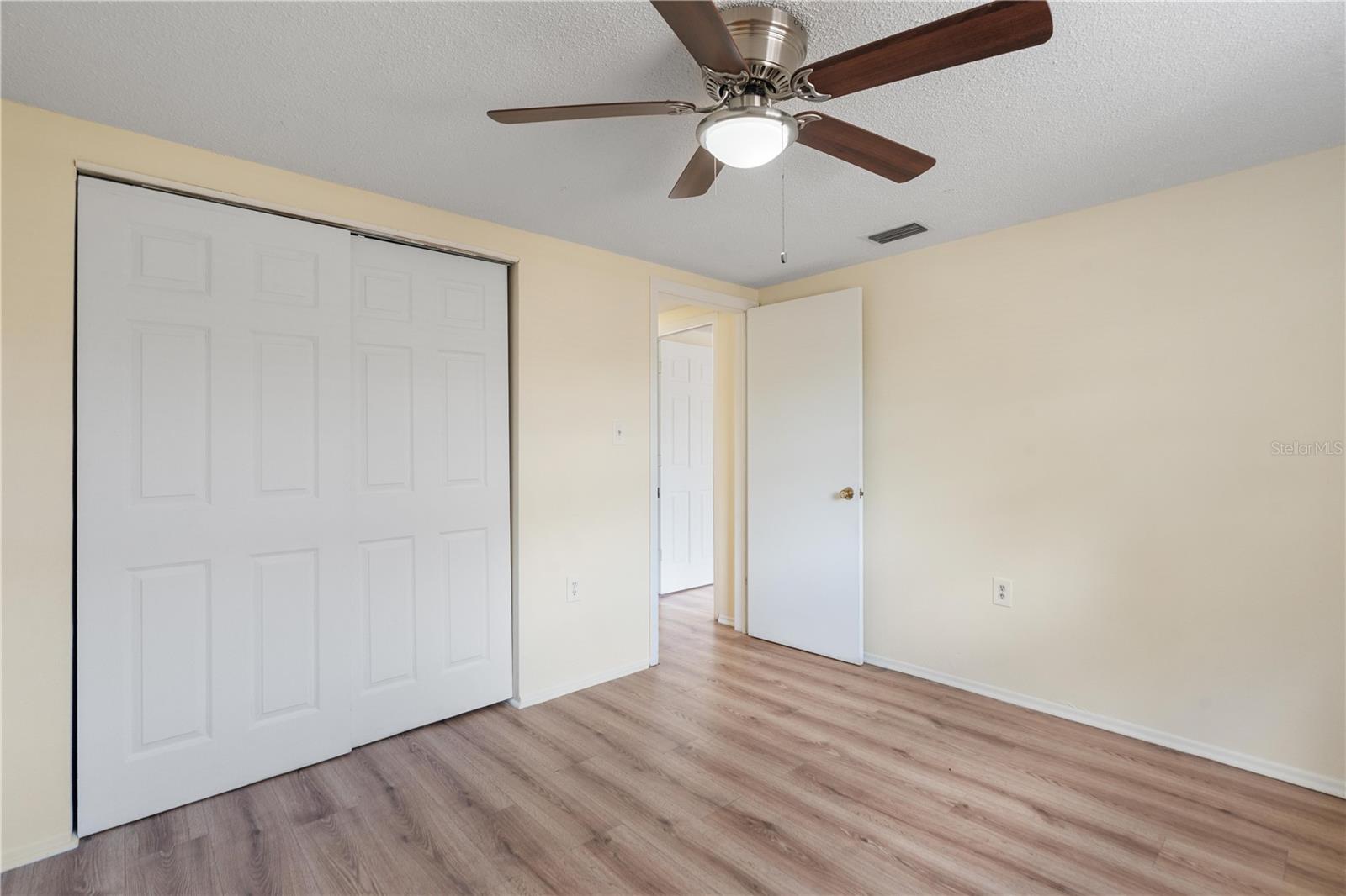 REGENCY PARK - Residential