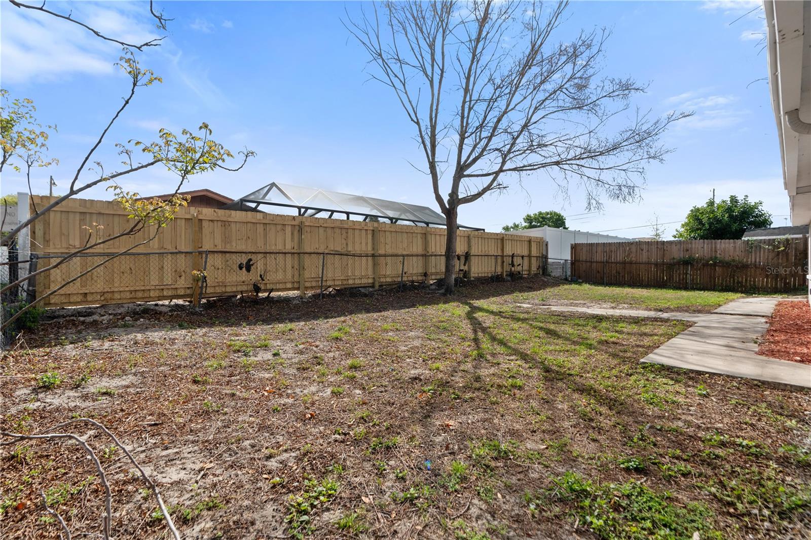 REGENCY PARK - Residential