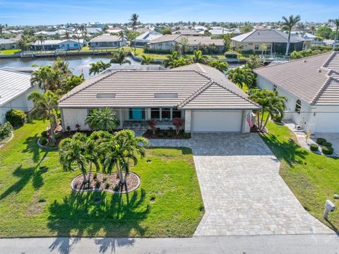 A home in PUNTA GORDA