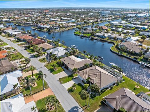 A home in PUNTA GORDA