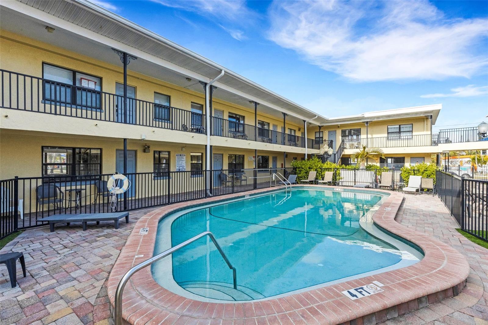 16333 GULF BOULEVARD 215