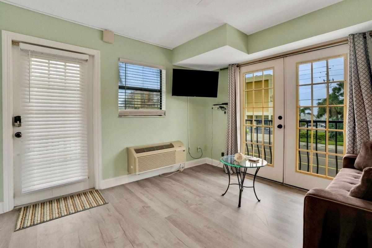 16333 GULF BOULEVARD 215