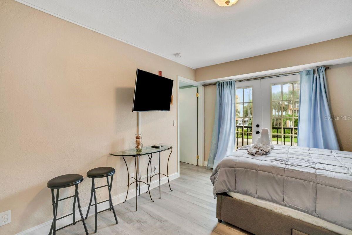 ROYAL ORLEANS PINELLAS CONDO - Residential