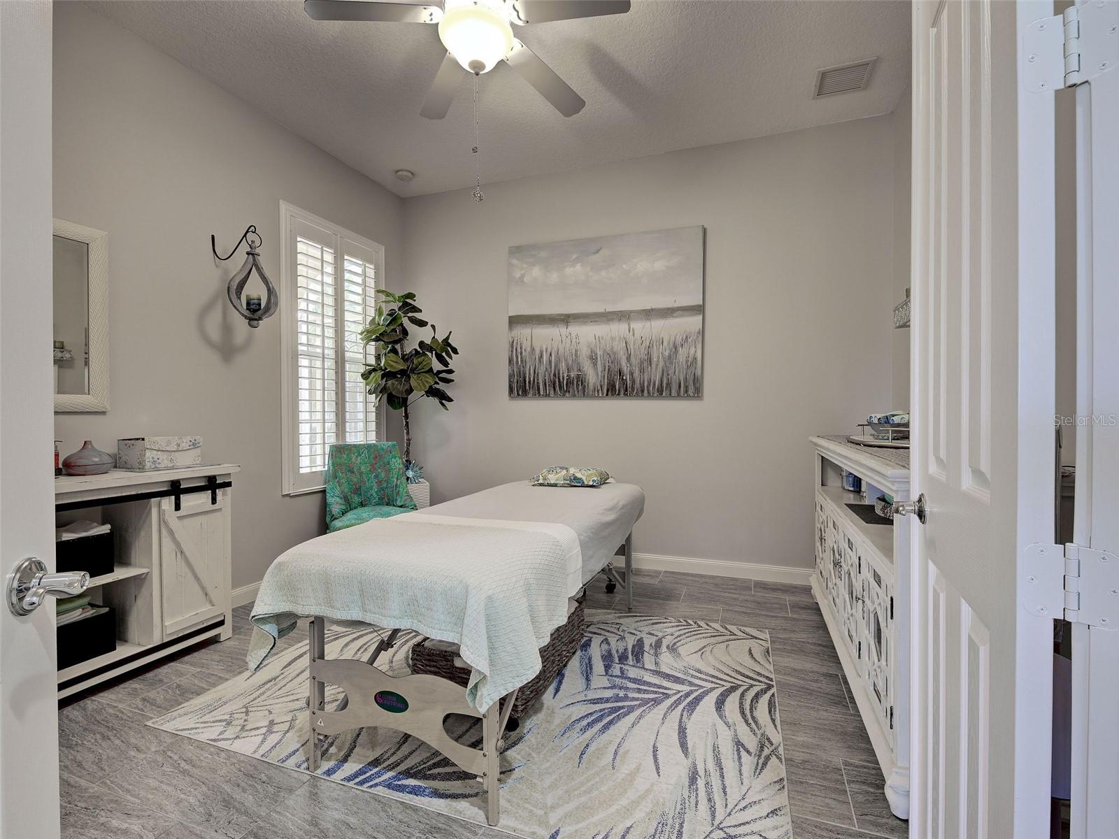 ISLANDWALK AT WEST VILLAGES PH 02 - Residential