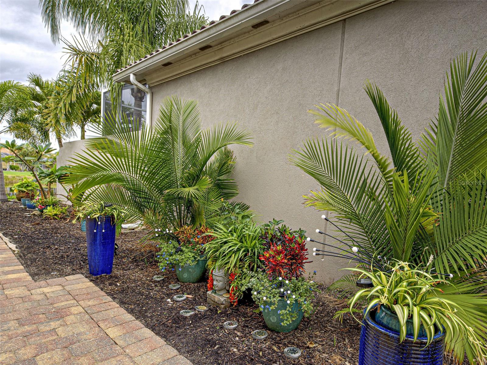 ISLANDWALK AT WEST VILLAGES PH 02 - Residential