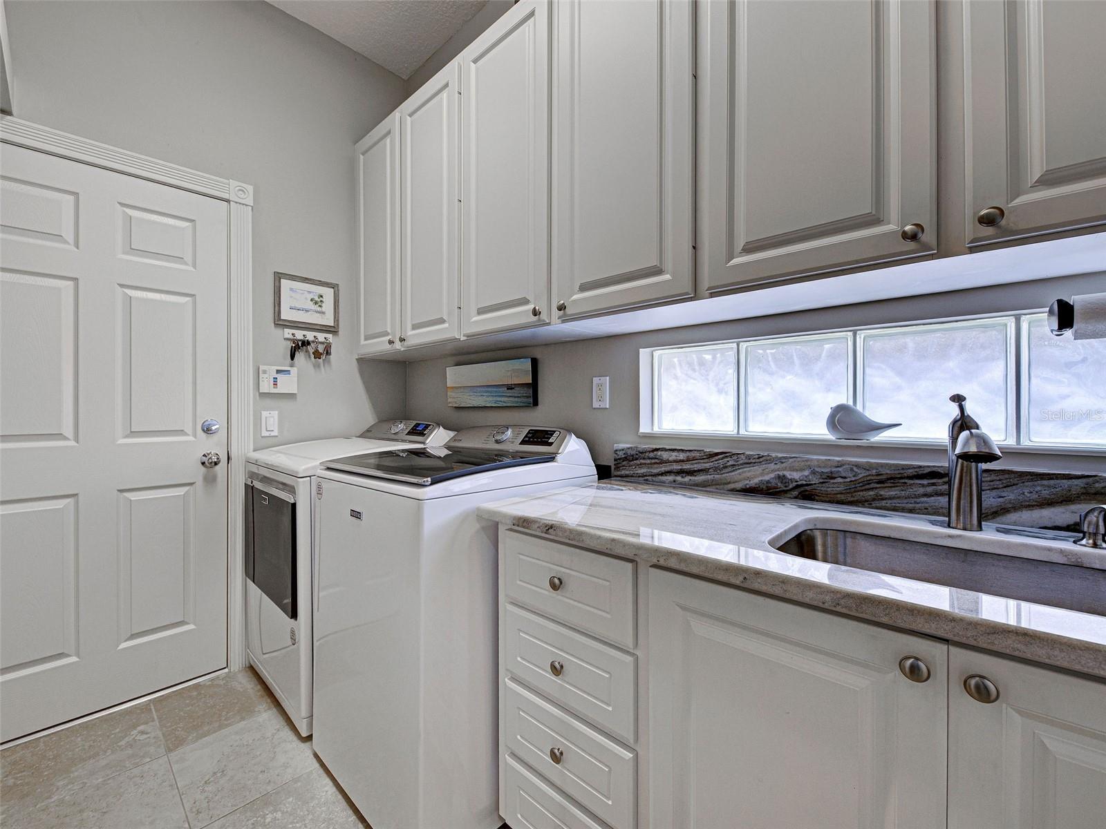 ISLANDWALK AT WEST VILLAGES PH 02 - Residential